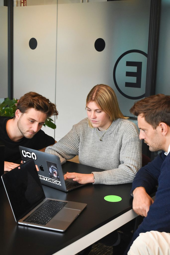 Agence Acquisition Clients